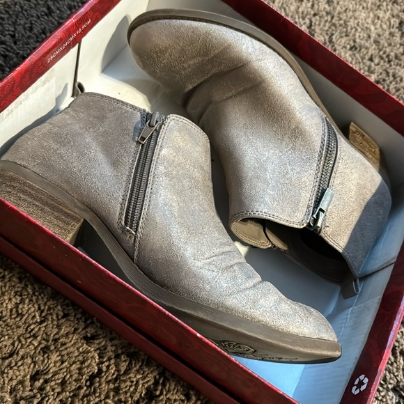 Women’s Size 8 Carlos Santana Brie Grey Bootie - Picture 1 of 10